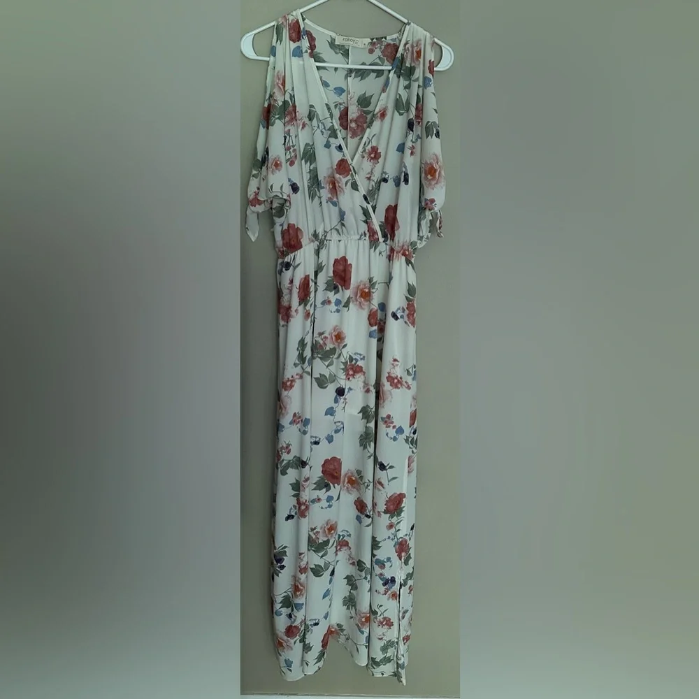 ROKOKO size MEDIUM Floral Maxi Dress with Cold Shoulder